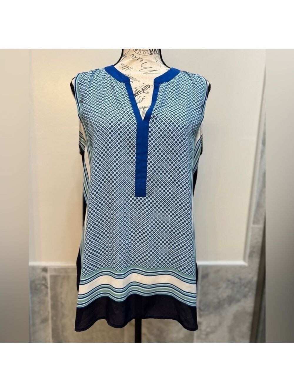 Loft Sleeveless Top Blue White Geometric